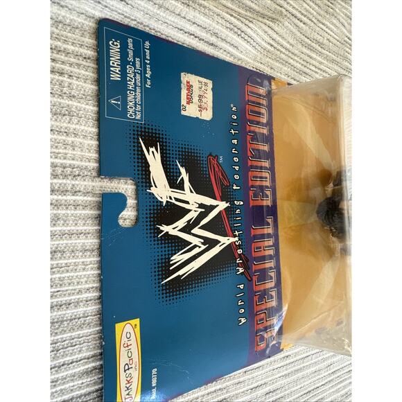 WWF Special Edition Series 4 MOC Undertaker Wrestling Action Figure JAKKS WWE - Picture 5 of 8